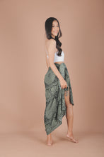Load image into Gallery viewer, Monotone Mandala Scarf in Green JK0038 020031 04