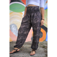 Load image into Gallery viewer, Paisley Mistery 16 Men/Women&#39;s harem pants in Black Gold PP0004 020016 10