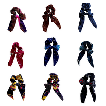 Load image into Gallery viewer, SPECIAL GIFT Scrunchies bundle - 12 packs ! AC0008