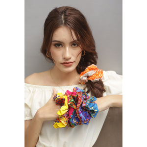 SPECIAL GIFT Scrunchies bundle - 12 packs ! AC0006