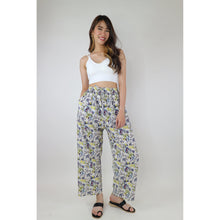 Load image into Gallery viewer, Daffodil Women&#39;s Lounge Drawstring Pants in White PP0216 130010 01