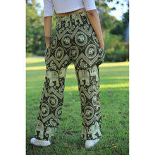 Load image into Gallery viewer, Elephant Circles 51 women harem pants in Green PP0004 020051 04