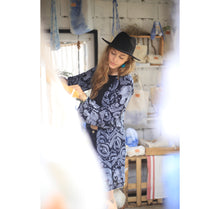 Load image into Gallery viewer, Elephant Circles Women Kimono in Black JK0020 020051 01