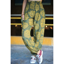 Load image into Gallery viewer, Floral Classic 98 women harem pants in Green PP0004 020098 07