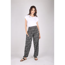Load image into Gallery viewer, Daisy Women&#39;s Harem Pants in Black PP0004 130001 01