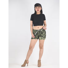 Load image into Gallery viewer, Elephant circles Women&#39;s Shorts Pants in Green PP0335 020051 04