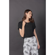 Load image into Gallery viewer, Solid Color Women&#39;s T-Shirt in Black SH0181 070000 10