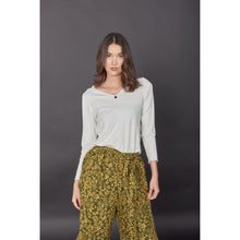 Load image into Gallery viewer, Solid Color Women&#39;s T-Shirt in White SH0189 010000 04