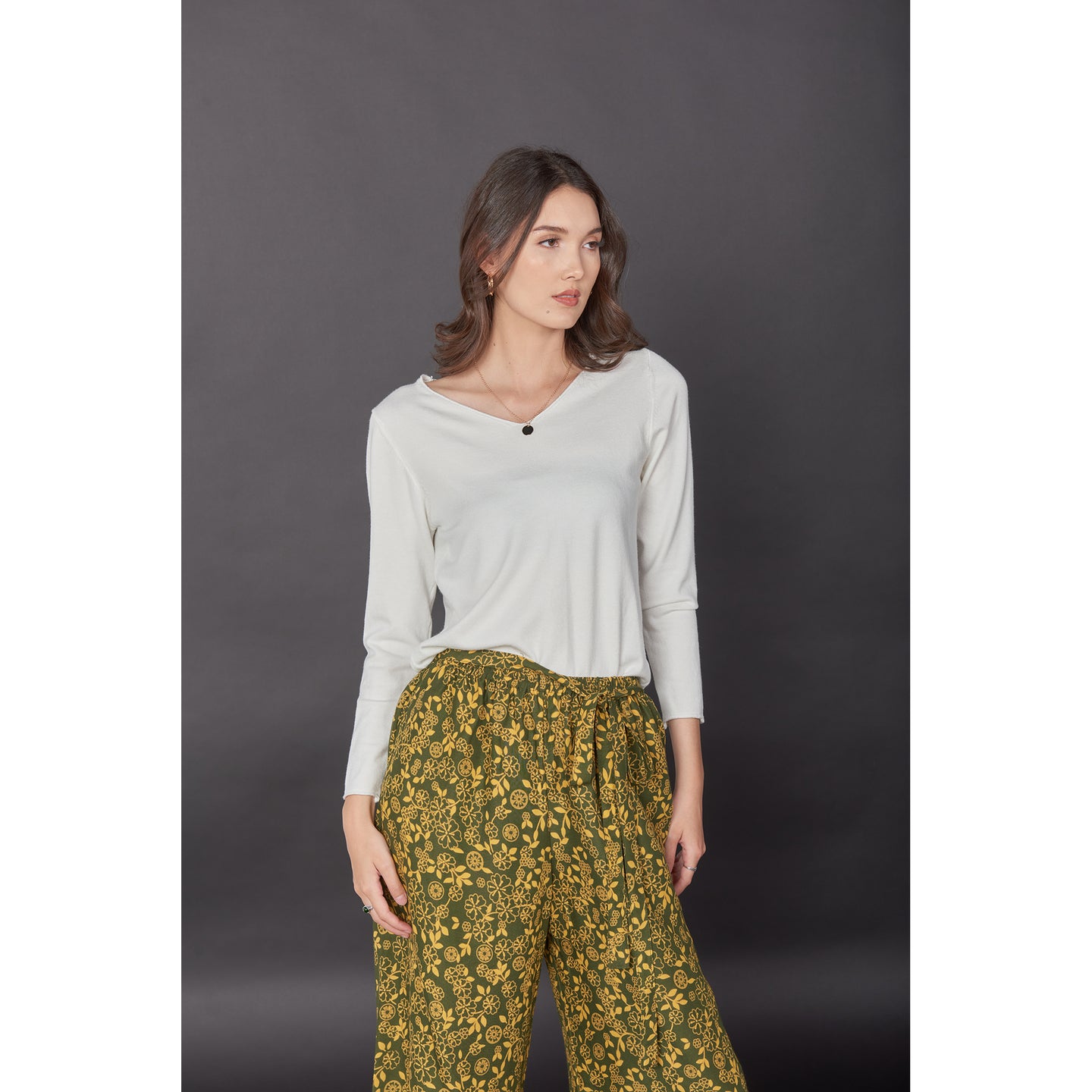 Solid Color Women's T-Shirt in White SH0189 010000 04