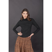 Load image into Gallery viewer, Solid Color Women&#39;s T-Shirt in Black SH0192 070000 10