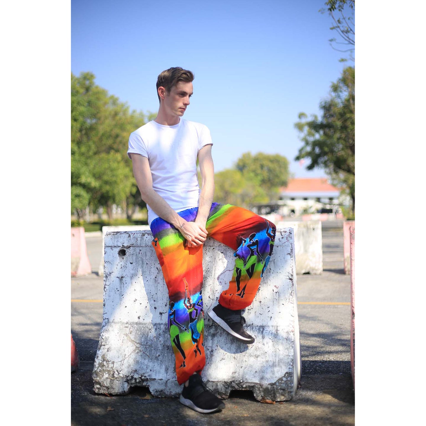 Dancing rainbow 140 men/women harem pants in Red PP0004 020140 02